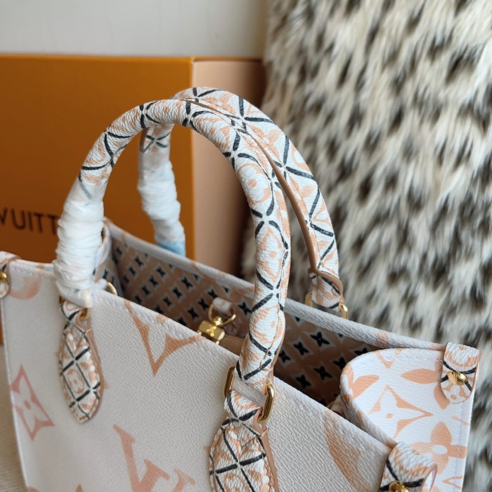 [루이비통] Louis Vuitton - 루이비통 ONTHEGO 온더고 GM 모노그램 토트백 GM 41cm MM 35cm PM 25cm