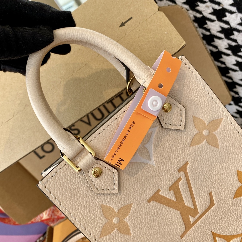 [루이비통] Louis Vuitton LV Petit sac plat 쁘띠 삭 플라 토트백 14cm BB 21.5cm PM 25