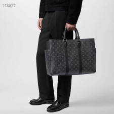 [루이비통] Louis Vuitton Sac Plat 24H Monogram Eclipse Canvas Bag - 루이비통 뉴시즌 모노그램 이클립스 코팅 캔버스 삭플라 24H 토트백 44 x 33 x 18cm 38