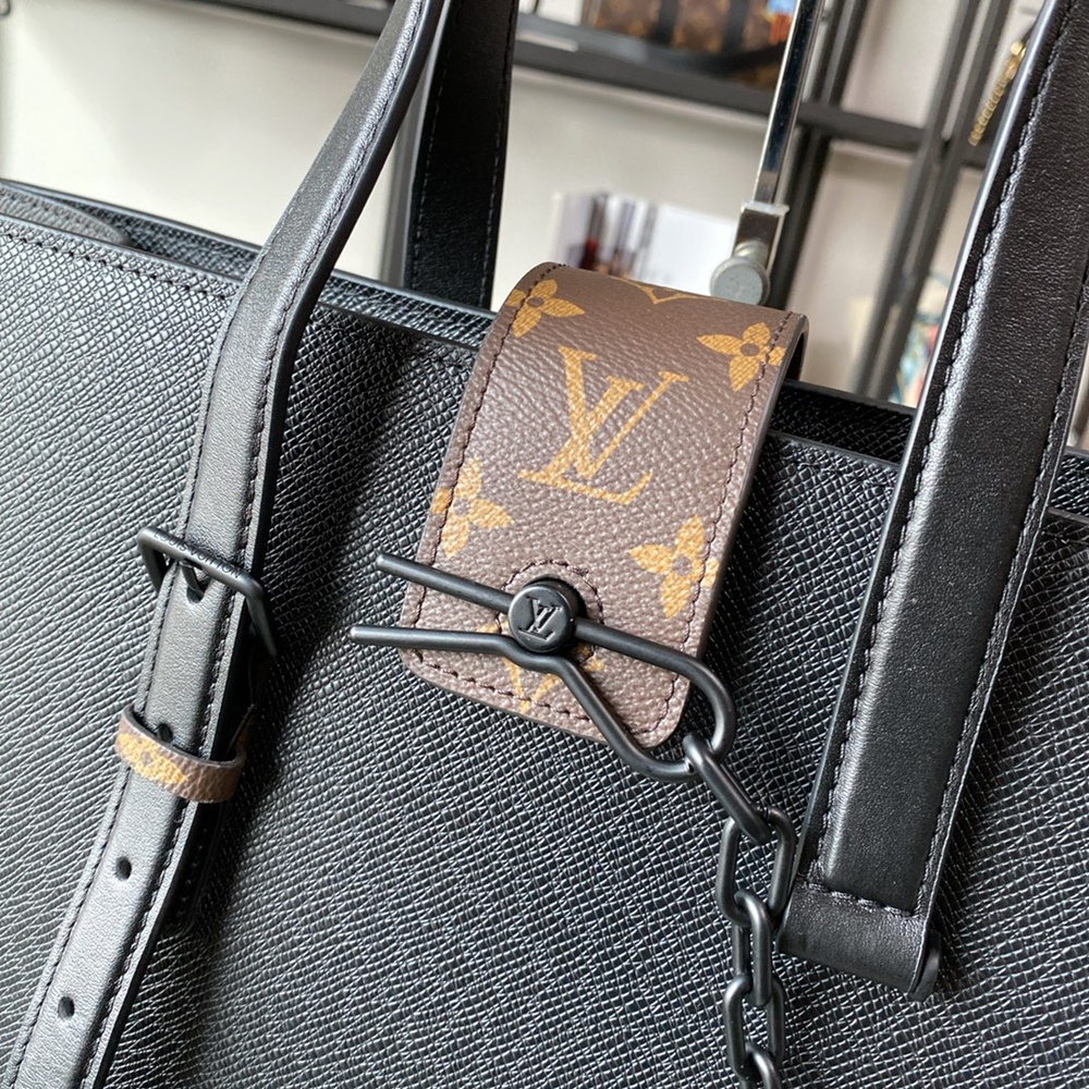 [루이비통] Louis Vuitton Grand Sac Eclipse – 루이비통 그랑 삭 이클립스 토트백 42 x 34 x 14cm
