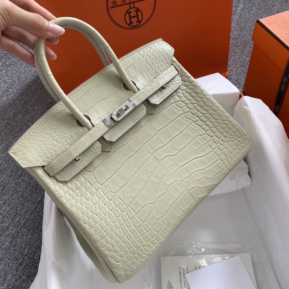 [에르메스] Hermes Birkin Bag Alligator - 에르메스 버킨 25 악어가죽 25 x 20 x 13cm (버킨 30 35 40 45) 가격상담