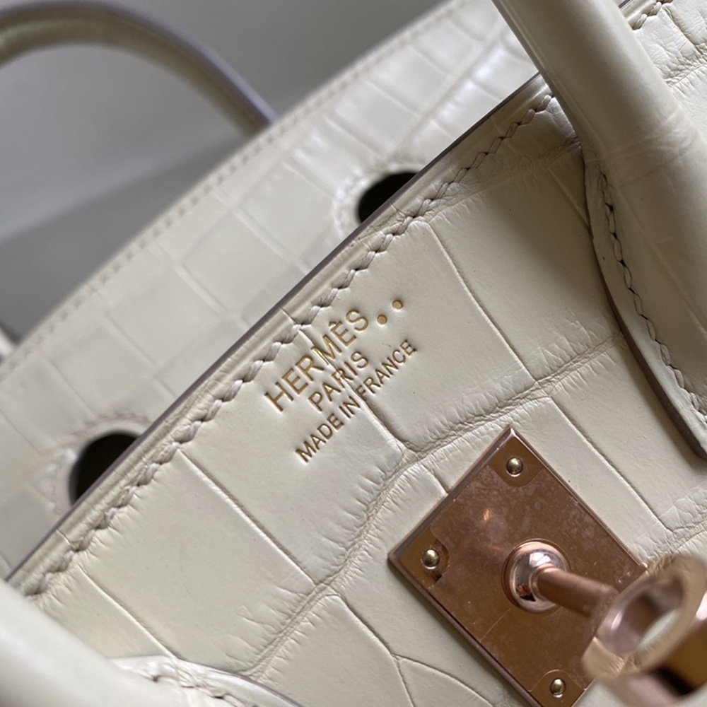 [에르메스] Hermes Birkin Bag Alligator - 에르메스 버킨 25 악어가죽 25 x 20 x 13cm (버킨 30 35 40 45) 가격상담