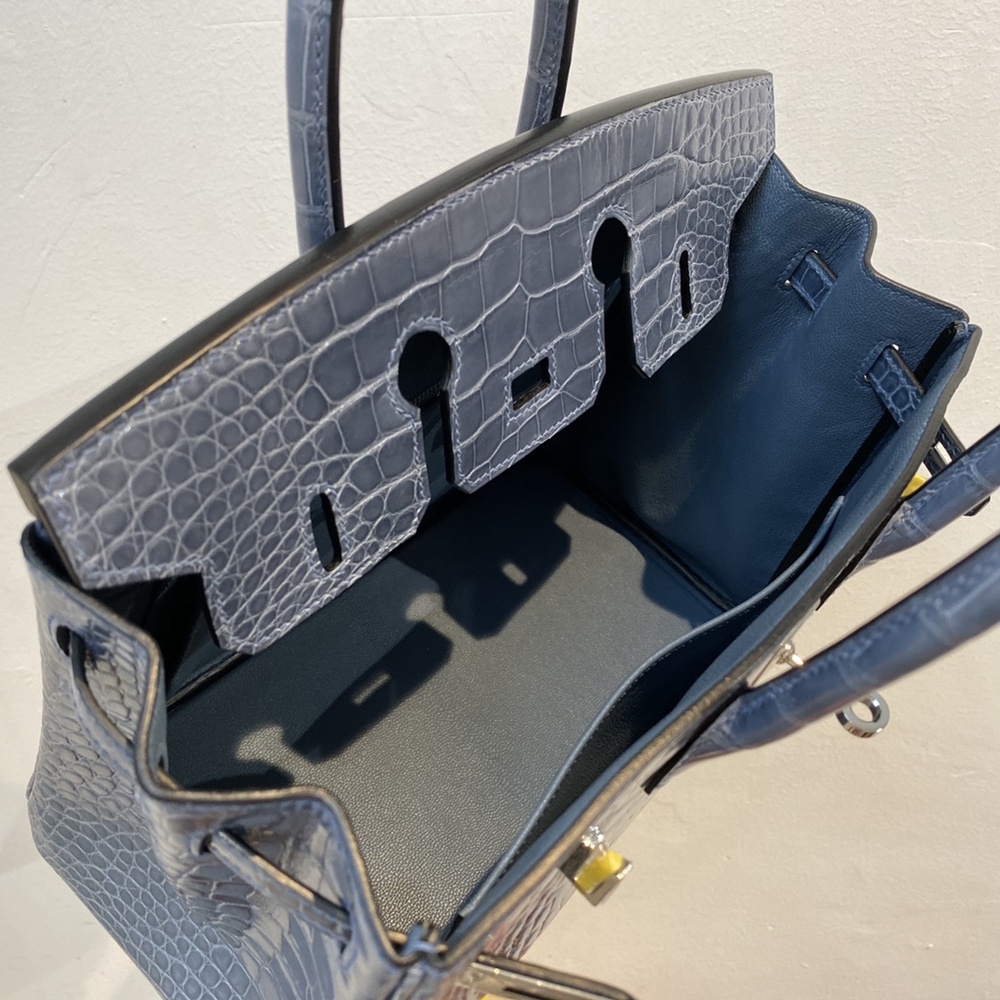 [에르메스] Hermes Birkin Bag Alligator - 에르메스 버킨 25 악어가죽 25 x 20 x 13cm (버킨 30 35 40 45) 가격상담