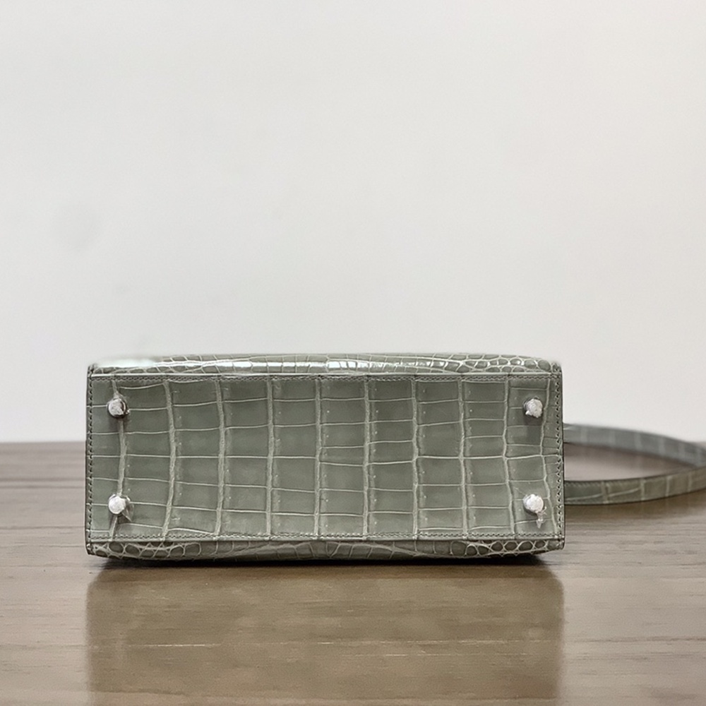 [에르메스] Hermes kelly Bag Alligator – 에르메스 켈리백 28 악어가죽 28 x 22 x 11cm (켈리 20 25 28 32 35) 가격상담