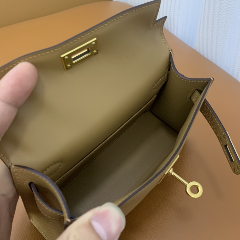 [에르메스] Hermes kelly Bag mini - 에르메스 켈리백 20 미니 19 x 12 x 5cm
