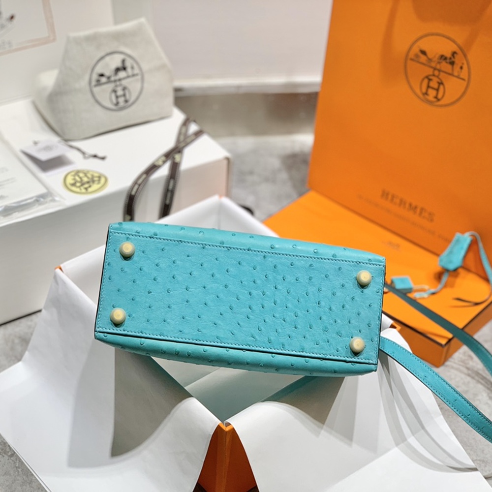 [에르메스] Hermes kelly Bag Ostrich– 에르메스 켈리백 28 오스트리치 28 x 22 x 11cm (켈리 20 25 28 32 35)