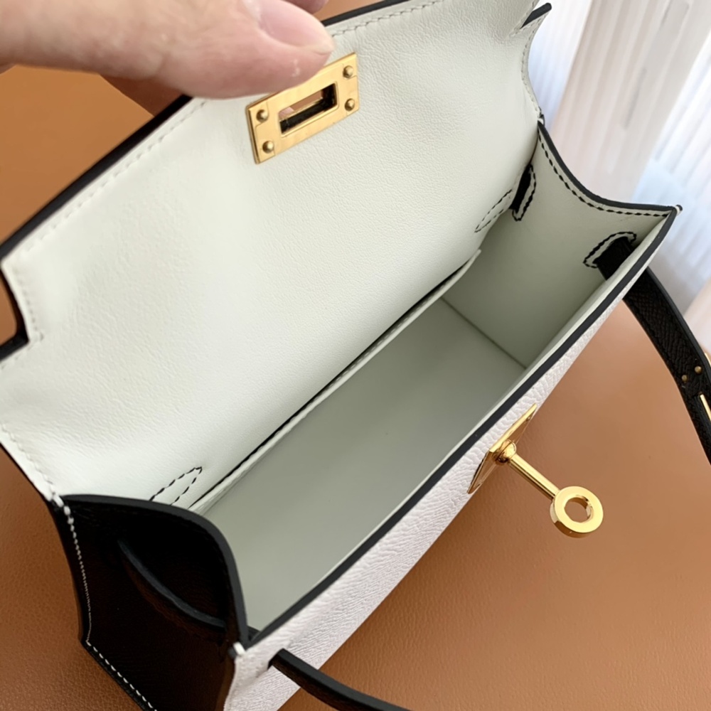 [에르메스] Hermes kelly Bag Togo – 에르메스 켈리백 28 토고 28 x 22 x 11cm (켈리 20 25 28 32 35)