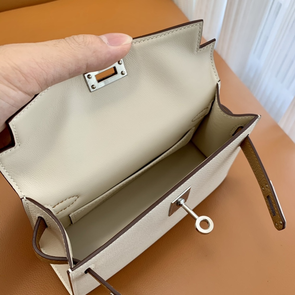 [에르메스] Hermes kelly Bag Togo – 에르메스 켈리백 28 토고 28 x 22 x 11cm (켈리 20 25 28 32 35)