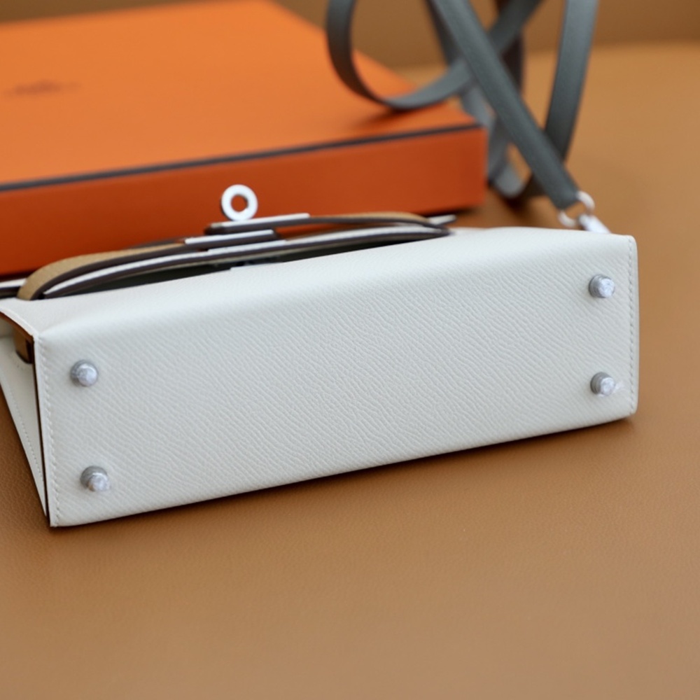 [에르메스] Hermes kelly Bag Togo – 에르메스 켈리백 28 토고 28 x 22 x 11cm (켈리 20 25 28 32 35)