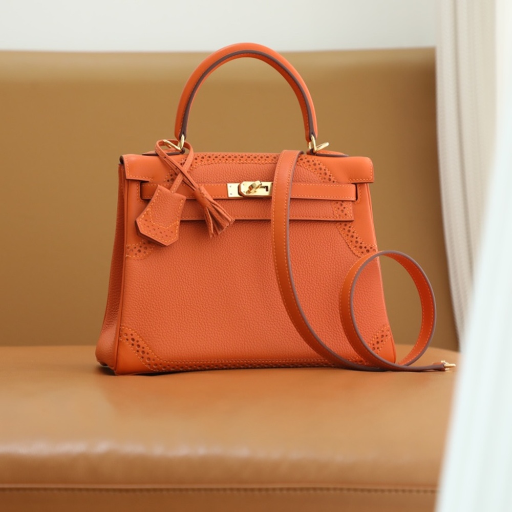 [에르메스] Hermes kelly Bag Togo – 에르메스 켈리백 28 토고 28 x 22 x 11cm (켈리 20 25 28 32 35)