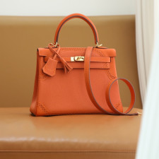 [에르메스] Hermes kelly Bag Togo – 에르메스 켈리백 28 토고 28 x 22 x 11cm (켈리 20 25 28 32 35)
