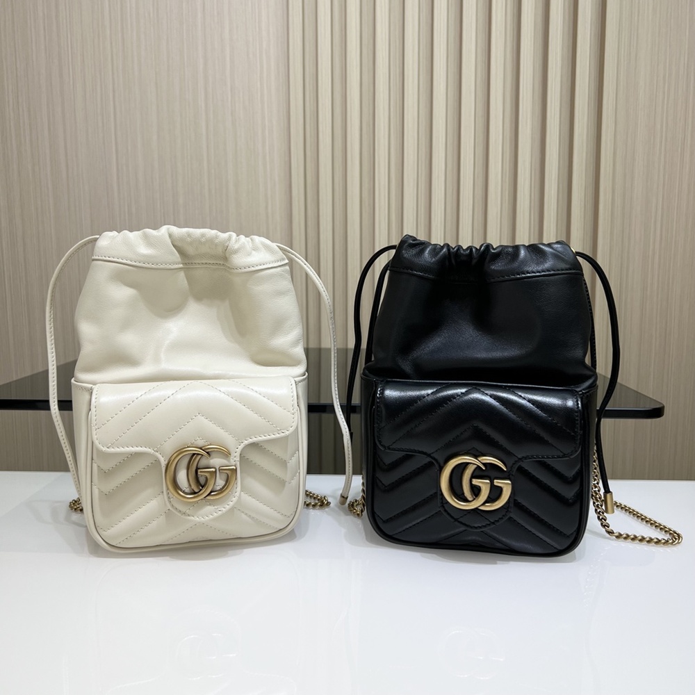 [GUCCI] 구찌 GG 마몽 마틀라세 미니 버킷백 746433 가로 15cm, 세로 21.5cm, 폭 7cm