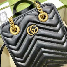 [GUCCI] 구찌 GG 마몽 마틀라세 미니 토트백 ‎가로 18cm 세로 15cm 폭 8cm