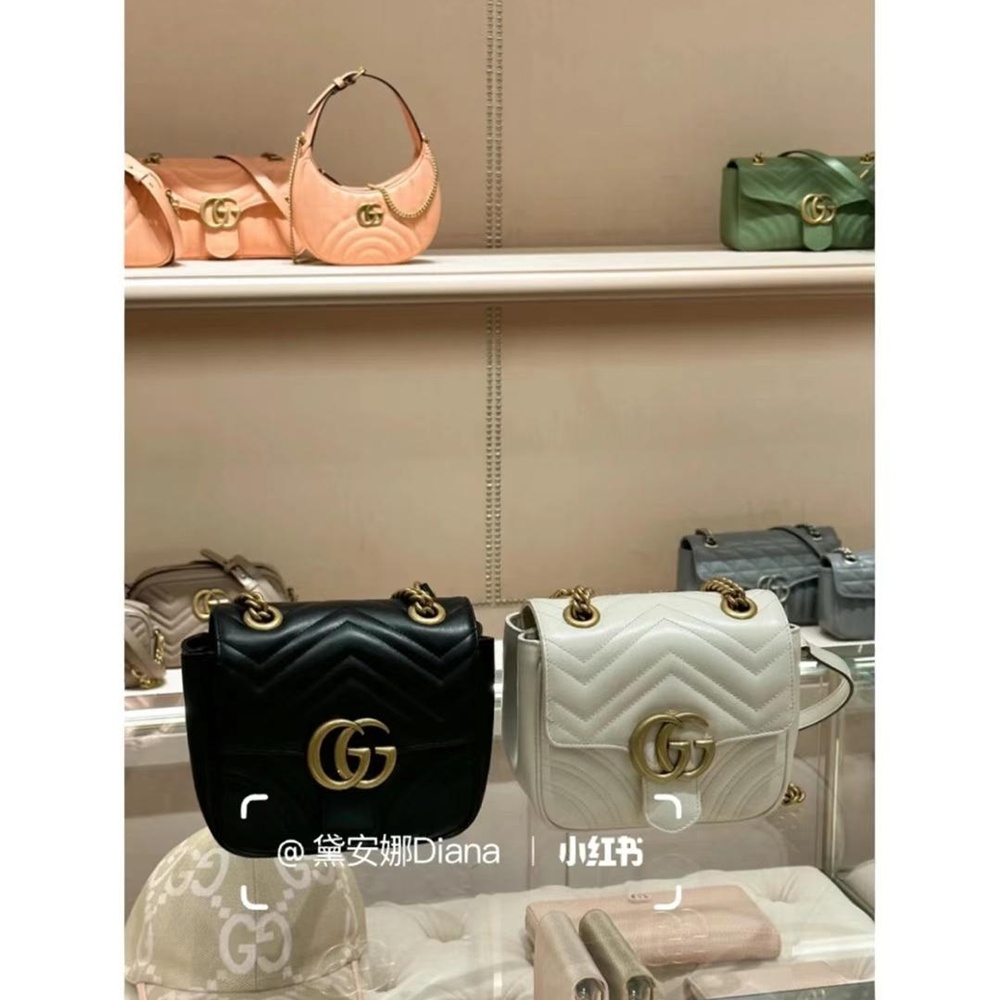 [GUCCI] 구찌 마몽 탑 마틀라세 크로스 백 - GUCCI GG Marmont matelass leather mini bag 18 x 15 x 8cm