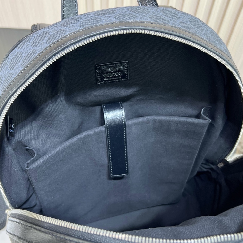 [GUCCI] 구찌 704017 인터로킹G 백팩 704017 - Gucci Interlocking G Backpack 31.5 x 41 x 14.5 cm