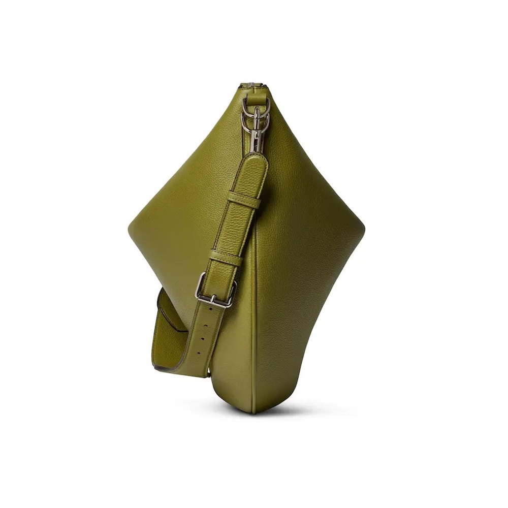 [GUCCI] 구찌 B 라지 숄더백 800194 - Gucci B Large Shoulder Bag 50 x 39 x 3 cm