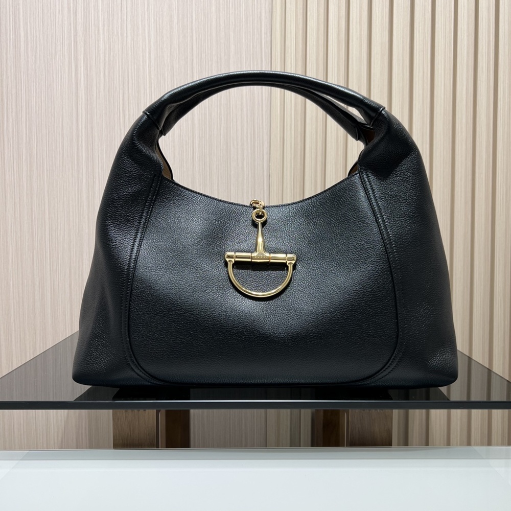 [GUCCI] 구찌 소프트빗 맥시 숄더백 837466 가로 46cm, 세로 26cm, 폭 16cm