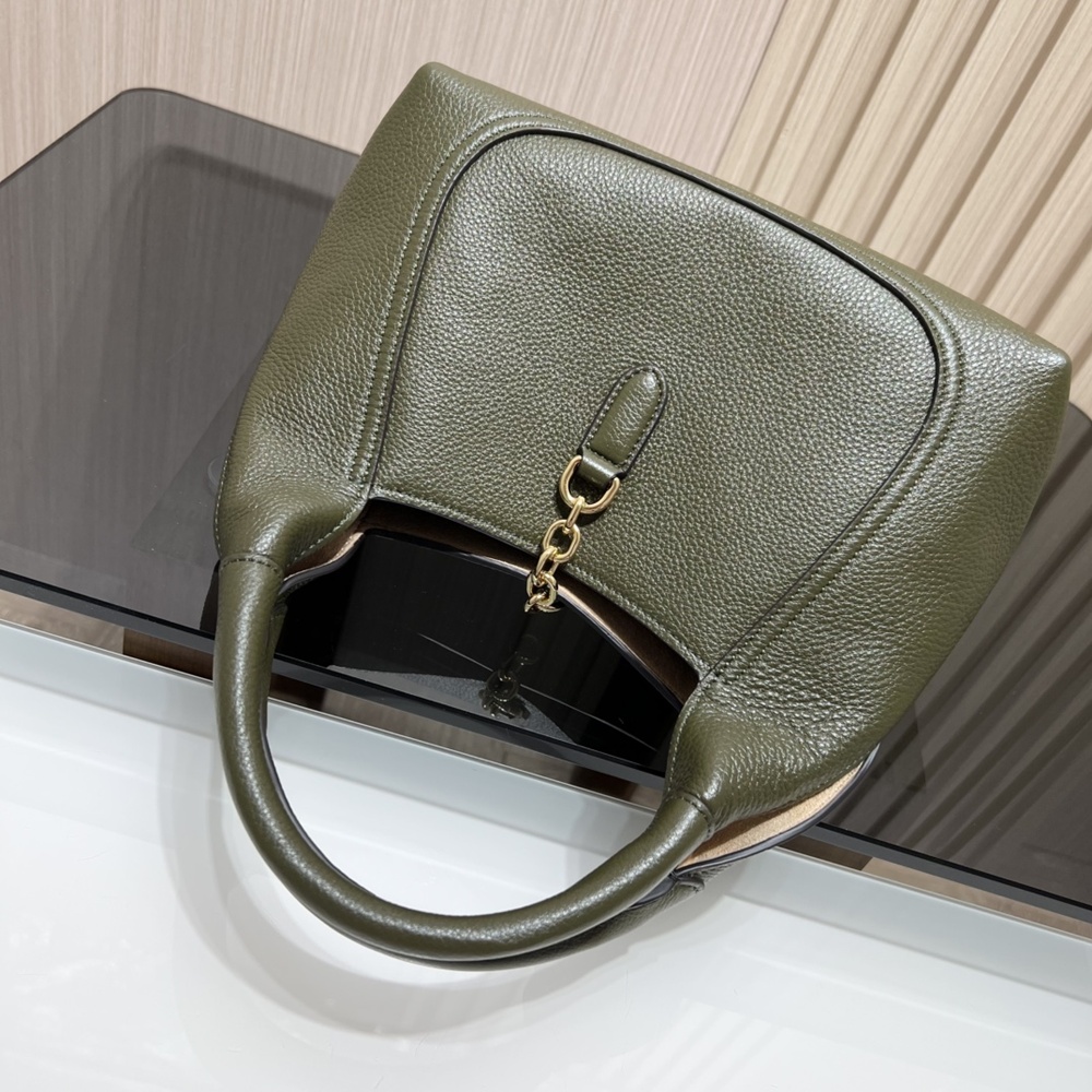 [GUCCI] 구찌 소프트빗 미디엄 탑 핸들백 837467 가로 27.5cm, 세로 21cm, 폭 16cm