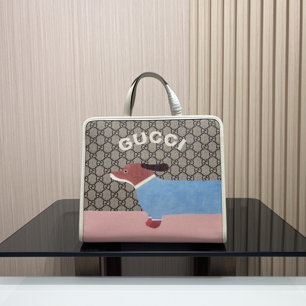 [GUCCI] 구찌 키즈 GG 슈프림 로고 프린트 토트백 605614 25 x 28.5 x 11 cm
