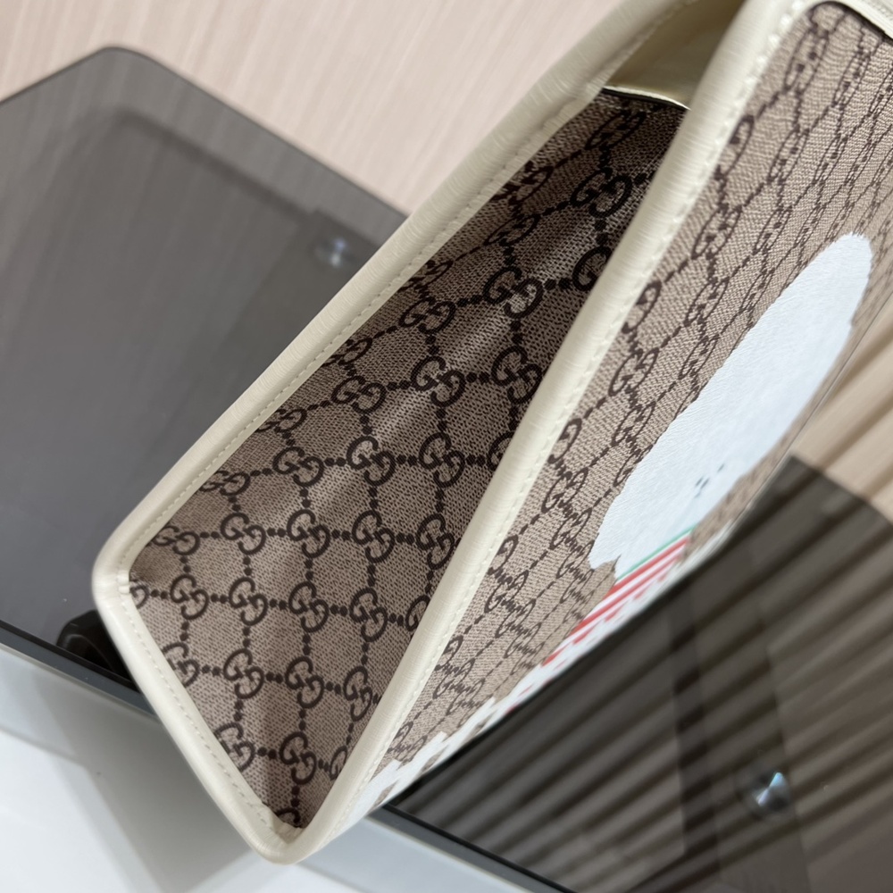 [GUCCI] 구찌 키즈 GG 슈프림 로고 프린트 토트백 605614 25 x 28.5 x 11 cm