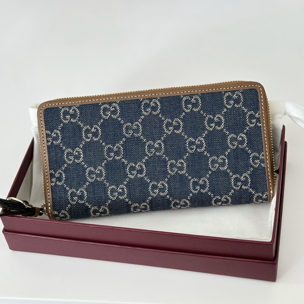 [GUCCI] 6칼라 구찌 GG 캔버스 장지갑 819122  가로 19cm 세로 10cm