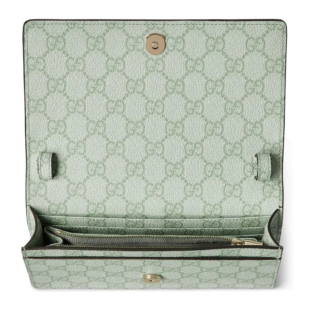 [GUCCI] 구찌 라이트 GG 엠블럼 체인 지갑 가로 20cm x 세로 13cm x 너비 4cm