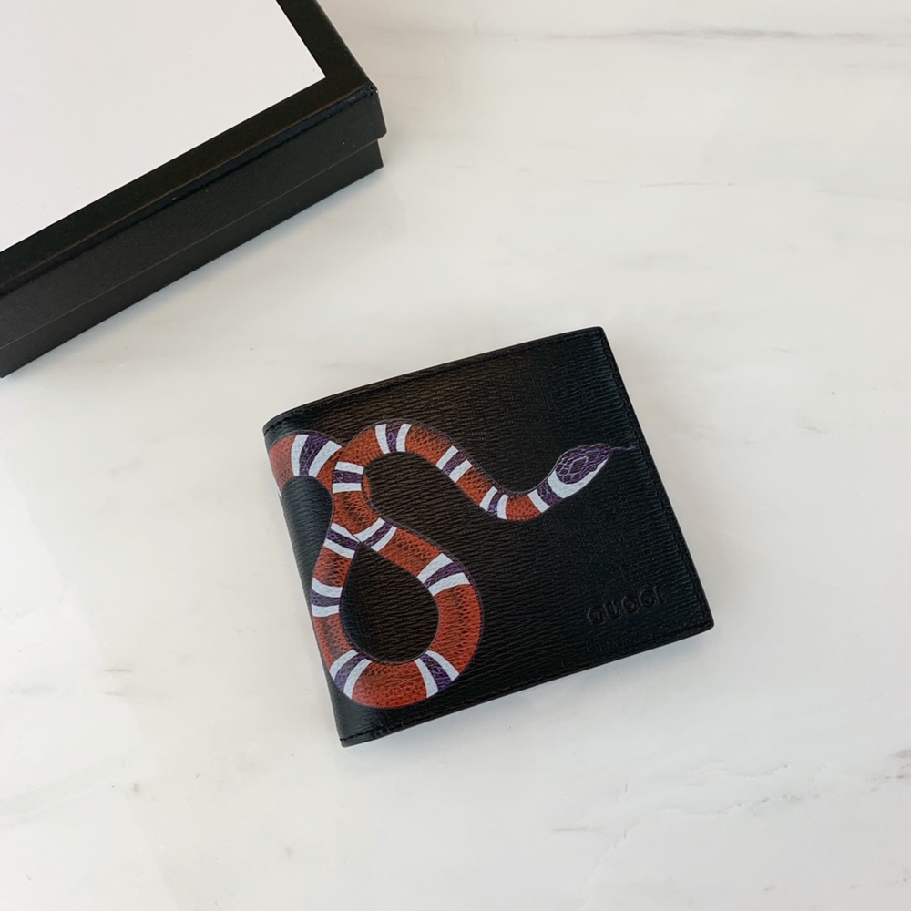 [GUCCI] 구찌 수프림 GG 로고 캔버스 반지갑 451268 가로 11cm X 세로 9cm