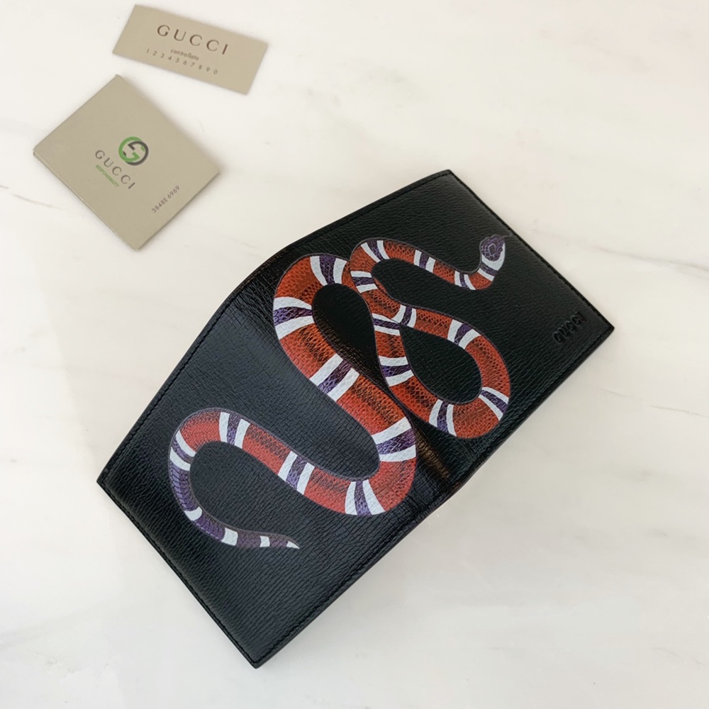 [GUCCI] 구찌 수프림 GG 로고 캔버스 반지갑 451268 가로 11cm X 세로 9cm