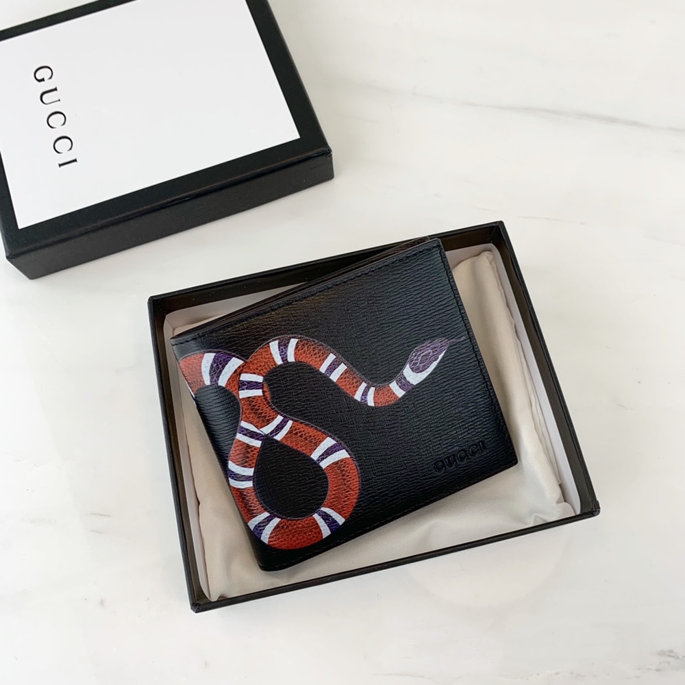 [GUCCI] 구찌 수프림 GG 로고 캔버스 반지갑 451268 가로 11cm X 세로 9cm