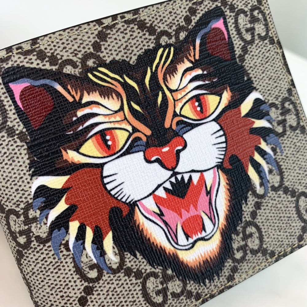 [GUCCI] 구찌 수프림 GG 로고 캔버스 반지갑 451268 가로 11cm X 세로 9cm