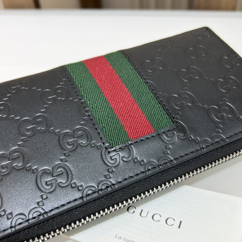 [GUCCI] 구찌 슈프림 3선 남성 GG 월렛 장지갑 408831 가로 19cm X 세로 10.5cm X 폭 2cm