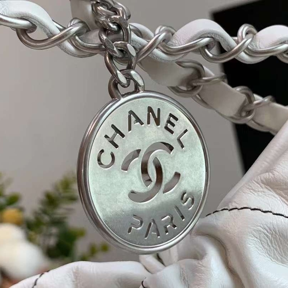 [CHANEL] CHANEL Handbag Shiny Calfskin - 샤넬 22 핸드백 샤이니 카프스킨 숄더백 35cm