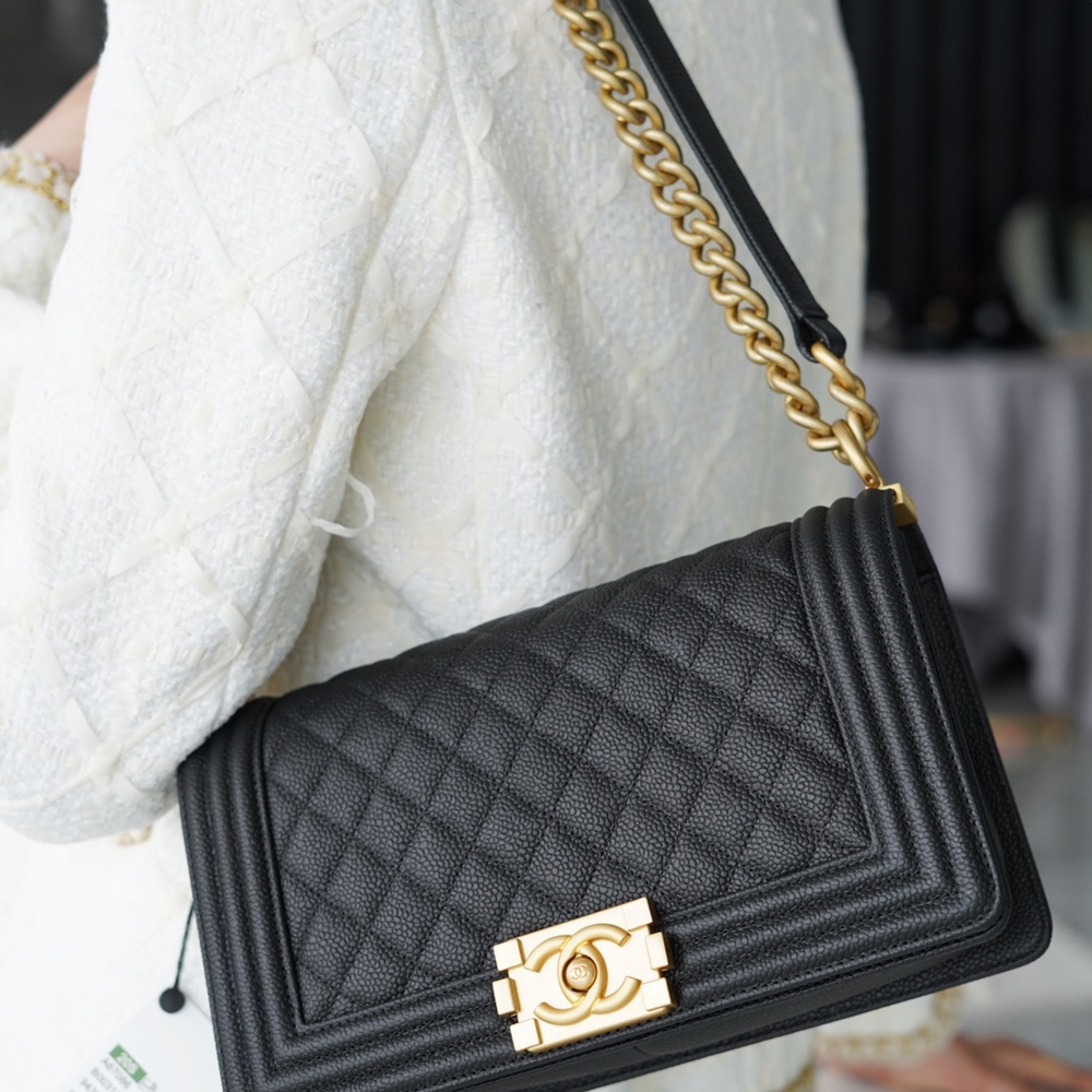 [CHANEL] 샤넬 CHANEL 캐비어 보이백 Leboy 미듐 세로14.5 가로25 폭8 스몰20 라지28cm