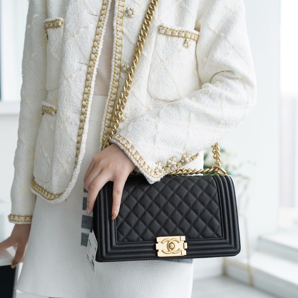 [CHANEL] 샤넬 CHANEL 캐비어 보이백 Leboy 미듐 세로14.5 가로25 폭8 스몰20 라지28cm