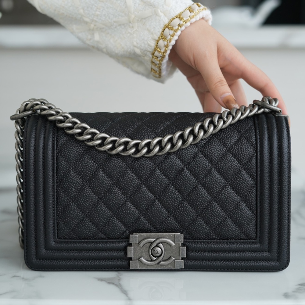 [CHANEL] 샤넬 CHANEL 캐비어 보이백 Leboy 미듐 세로14.5 가로25 폭8 스몰20 라지28cm
