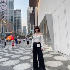 [CHANEL] 샤넬 코스메틱 미니 케이스 캐비어 체인백 11 x 8.5 cm