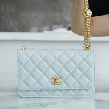 [CHANEL] CHANEL - 샤넬 logo 크로스 WOC 클래식 COCO체인 가로 19.5cm 세로 12cm 폭 4 cm