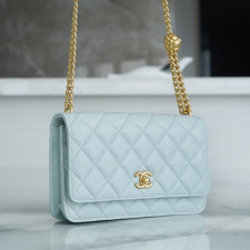 [CHANEL] CHANEL - 샤넬 logo 크로스 WOC 클래식 COCO체인 가로 19.5cm 세로 12cm 폭 4 cm