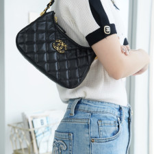 [CHANEL] CHANEL 샤넬 19 호보 백 스몰 23.5 x 13 x 5 cm