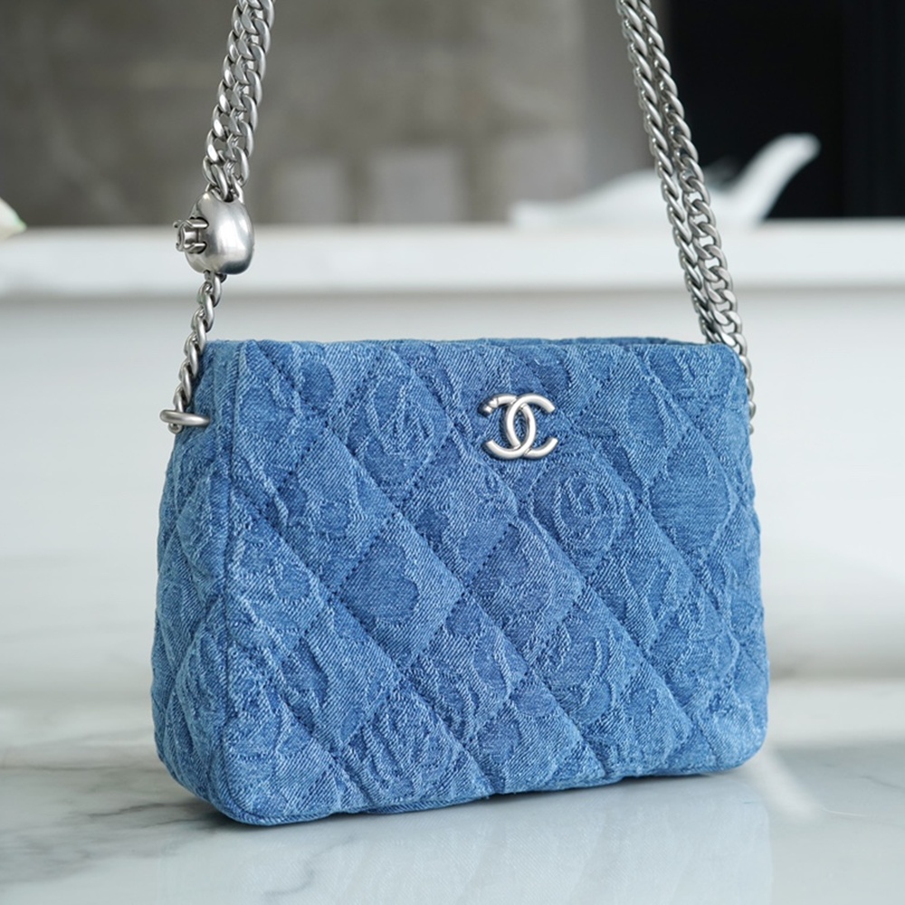 [CHANEL] CHANEL- 샤넬 로고 hobo 호보백 20 23 25 28 31 cm