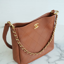 [CHANEL] CHANEL- 샤넬 로고 hobo 호보백 20 23 25 28 31 cm