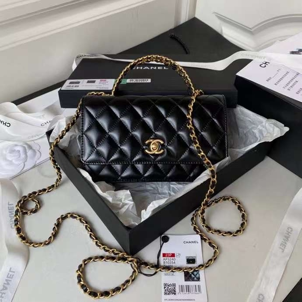 [CHANEL] Chanel Classic Caviar Wallet On Chain - 샤넬 클래식 왁 체인 지갑 12.3x19.2x3.5cm 28cm
