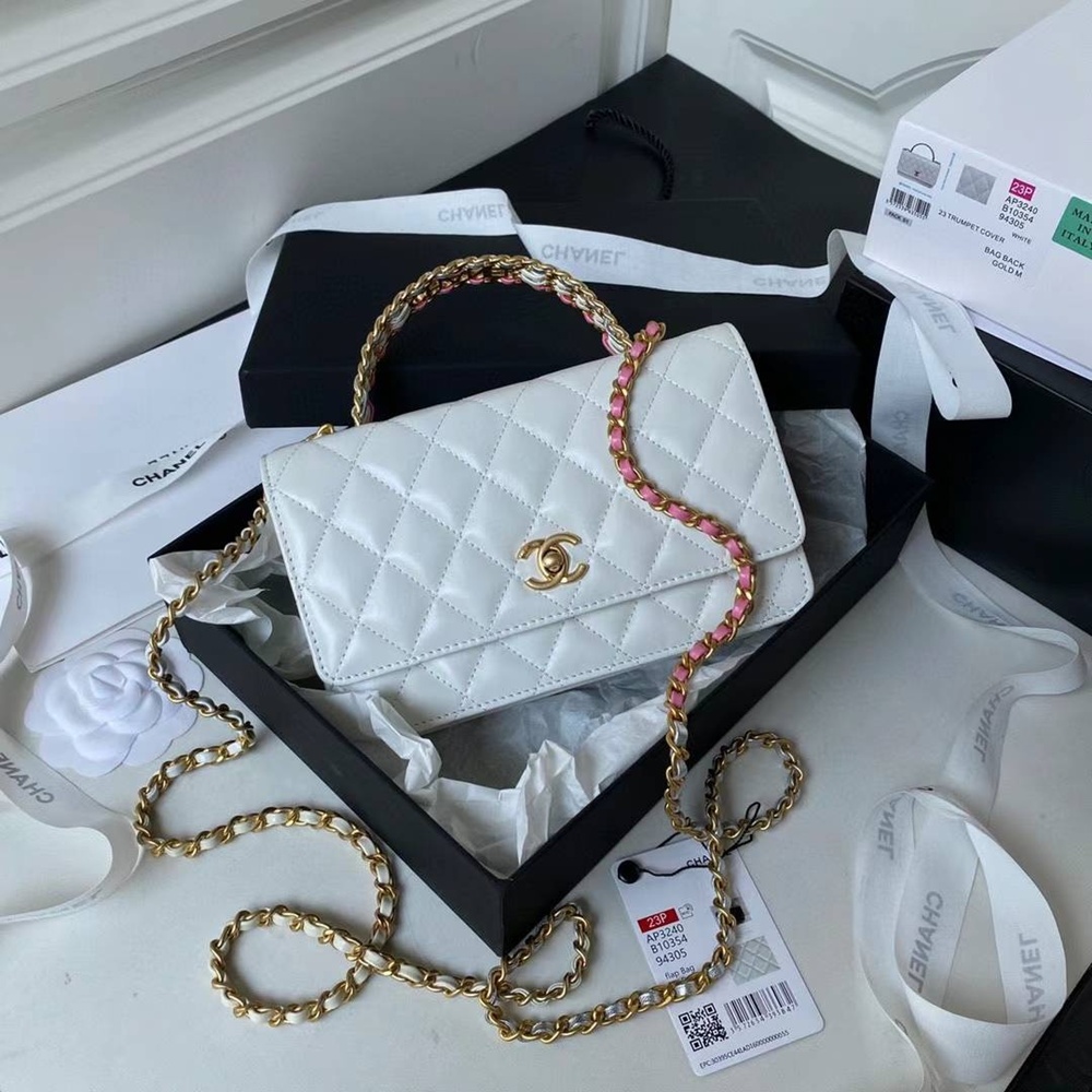 [CHANEL] Chanel Classic Caviar Wallet On Chain - 샤넬 클래식 왁 체인 지갑 12.3x19.2x3.5cm 28cm