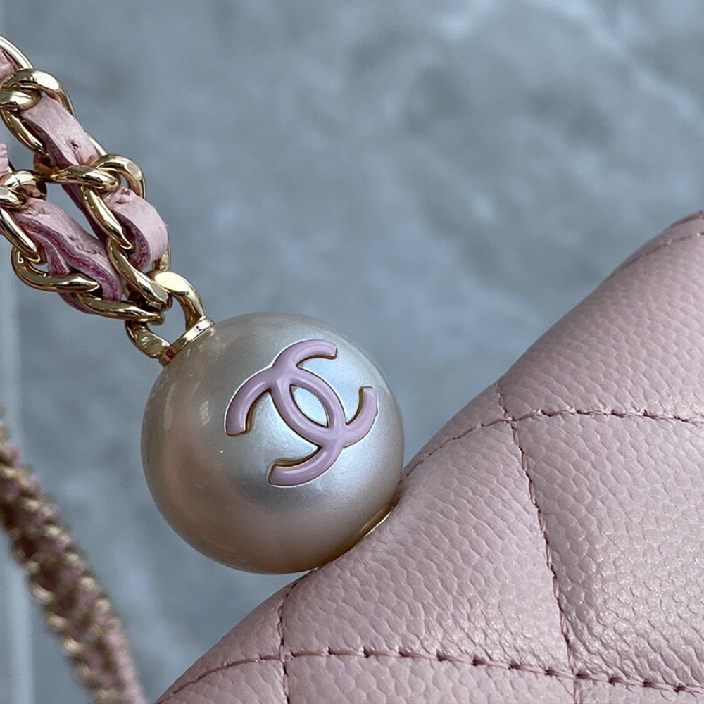 [CHANEL] 샤넬 연핑크 로고 숄더 여성 지갑 7 x 10 x 2.5 cm