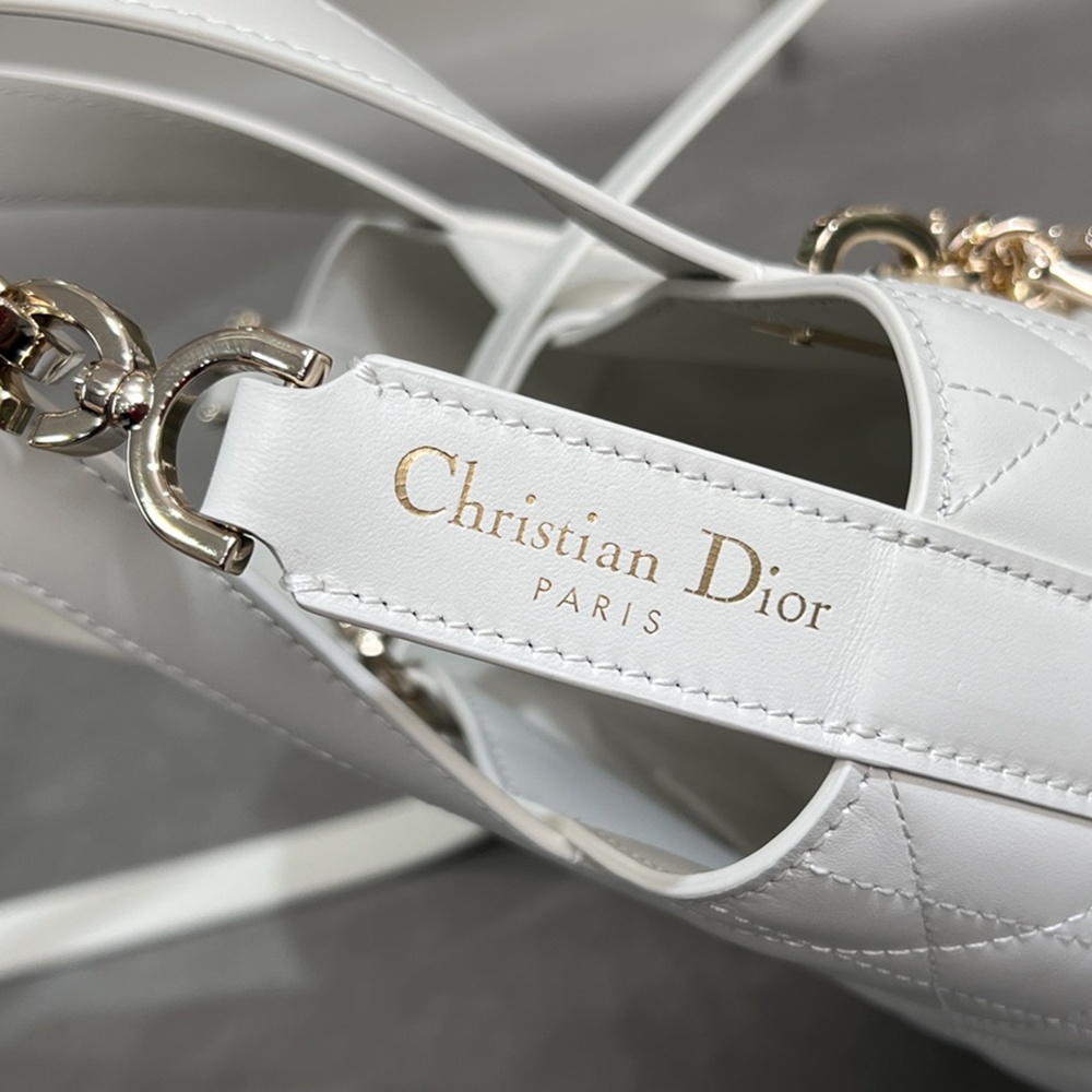 [CHRISTIAN DIOR] 크리스챤 디올 2835 Dior Toujours 뚜주흐  토트백 16x12x18cm