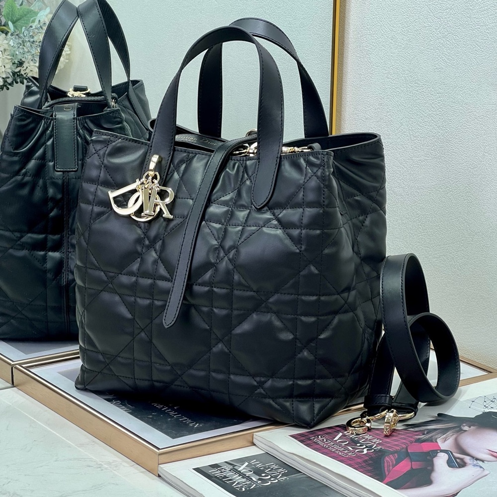 [CHRISTIAN DIOR] 크리스챤 디올 2835 Dior Toujours 뚜주흐  토트백 16x12x18cm / 20cm