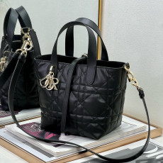 [CHRISTIAN DIOR] 크리스챤 디올 2835 Dior Toujours 뚜주흐  토트백 16x12x18cm / 20cm