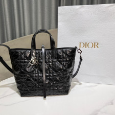 [CHRISTIAN DIOR] 크리스챤 디올 M2836OSNW Dior Toujours 뚜주흐 미디엄 버티컬 토트백 20 x 22 x 18.5 cm