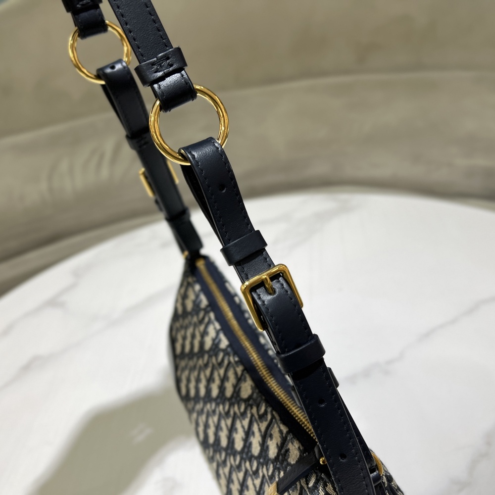 [CHRISTIAN DIOR] 크리스챤 디올 Cigale 30Montaigne Oblique 2398 몽타뉴 사갈 오블리크 미니 백 26×12×7cm