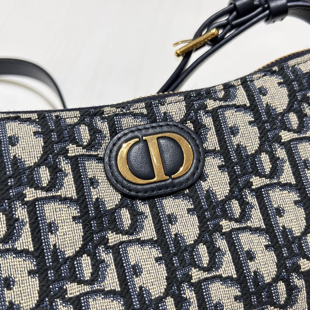 [CHRISTIAN DIOR] 크리스챤 디올 Cigale 30Montaigne Oblique 2398 몽타뉴 사갈 오블리크 미니 백 26×12×7cm